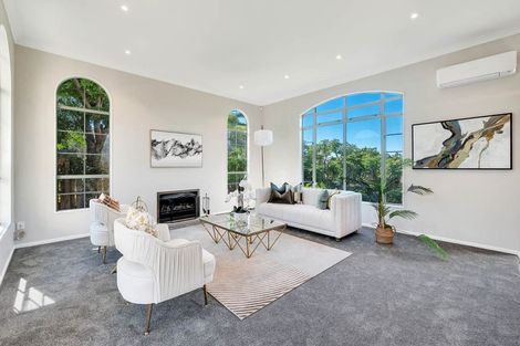 Photo of property in 11 Caversham Drive, Torbay, Auckland, 0630