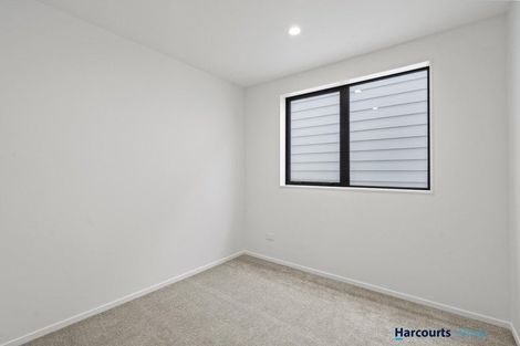 Photo of property in 32 Whare Kauri Road, Papakura, 2110
