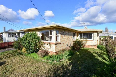 Photo of property in 22 Keats Crescent, Enderley, Hamilton, 3214