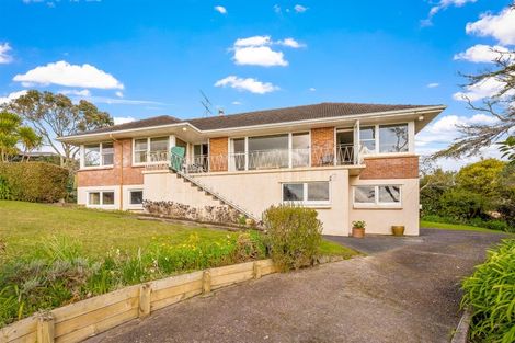 Photo of property in 491 Beach Road, Murrays Bay, Auckland, 0630
