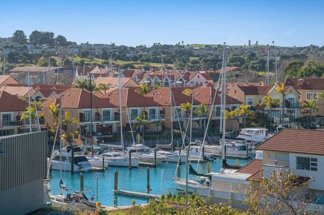 Photo of property in 4 Pleasant Way, Matakatia, Whangaparaoa, 0930