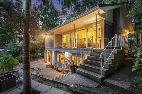 Photo of property in 80 Waima Crescent, Titirangi, Auckland, 0604