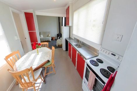 Photo of property in 2 Bridge Street, Eketahuna, 4900