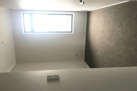 Photo of property in 83a Hobsonville Point Road, Hobsonville, Auckland, 0616