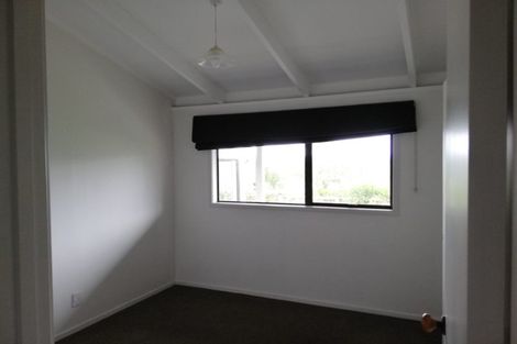 Photo of property in 283 Old North Road, Kumeu, 0892