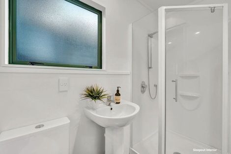 Photo of property in 1/48 Woodside Road, Massey, Auckland, 0614