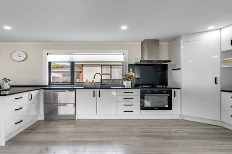 Photo of property in 12 Paterson Street, Grasmere, Invercargill, 9810