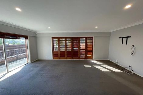 Photo of property in 8 Pegler Drive, Howick, Auckland, 2014