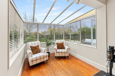 Photo of property in 30 Blighs Road, Strowan, Christchurch, 8052
