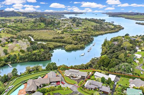 Photo of property in 54 Riverview Road, Kerikeri, 0230