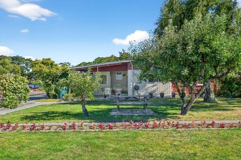 Photo of property in 30 Victoria Street, Carterton, 5713