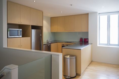 Photo of property in Sanctum Apartment, 10 Ebor Street, Te Aro, Wellington, 6011