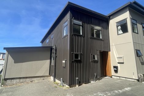 Photo of property in 155 Grant Road, Thorndon, Wellington, 6011