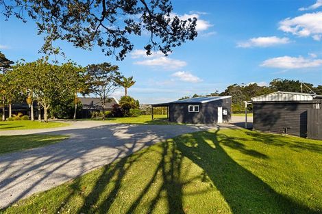 Photo of property in 37 Paremoremo Road, Lucas Heights, Auckland, 0632