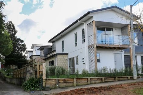 Photo of property in 1/120 Mahoe Street, Melville, Hamilton, 3206