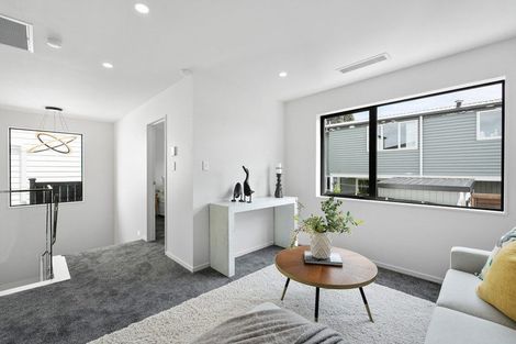 Photo of property in 12d Rewi Street, Torbay, Auckland, 0630