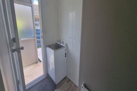 Photo of property in 2 Hinau Street, Pukehangi, Rotorua, 3015