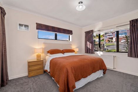 Photo of property in 35 Estuary View Road, Welcome Bay, Tauranga, 3112