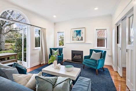 Photo of property in 209 Campbell Road, Greenlane, Auckland, 1061