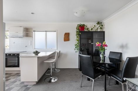 Photo of property in 1/42 Bay Street, Red Beach, 0932