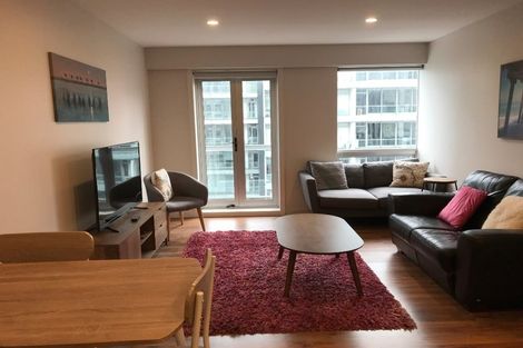 Photo of property in Terrace Heights Apartments, 8b/163 The Terrace, Wellington Central, Wellington, 6011