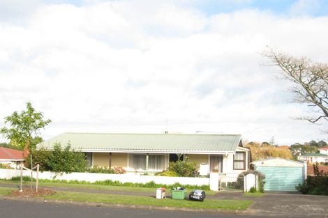 Photo of property in 14 Puriri Road, Manurewa, Auckland, 2102