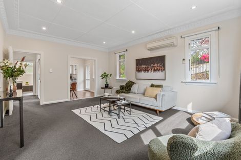 Photo of property in 10 Melrose Street, Roslyn, Dunedin, 9010