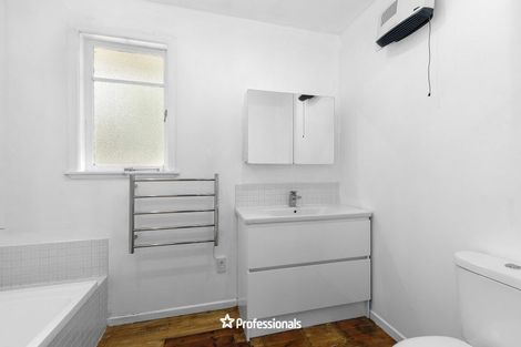 Photo of property in 18 Titoki Road, Raumati Beach, Paraparaumu, 5032