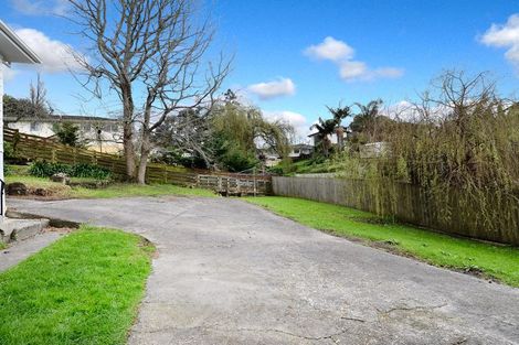 Photo of property in 42 Anich Road, Massey, Auckland, 0614