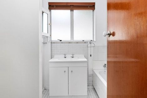 Photo of property in 220 Fraser Street, Tauranga South, Tauranga, 3112