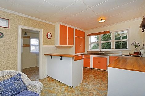 Photo of property in 11 Warwick Road, Stratford, 4332