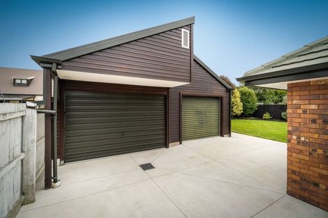 Photo of property in 24 Broadhaven Avenue, Parklands, Christchurch, 8083