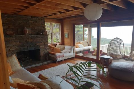 Photo of property in 132 Lone Kauri Road, Karekare, New Lynn, 0772