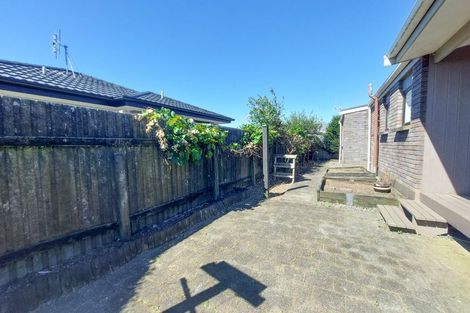 Photo of property in 17b Dover Road, St Andrews, Hamilton, 3200