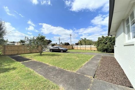 Photo of property in 85 Sturges Road, Henderson, Auckland, 0612