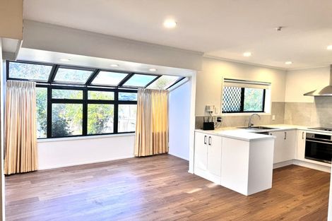 Photo of property in 1/82 Stanniland Street, Sunnyhills, Auckland, 2010