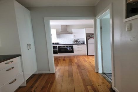 Photo of property in 1/72 Gloucester Road, Manurewa, Auckland, 2102