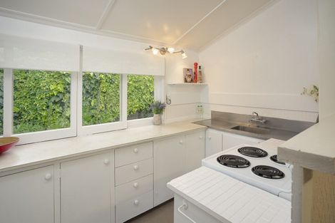 Photo of property in 1 Examiner Street, Nelson, 7010