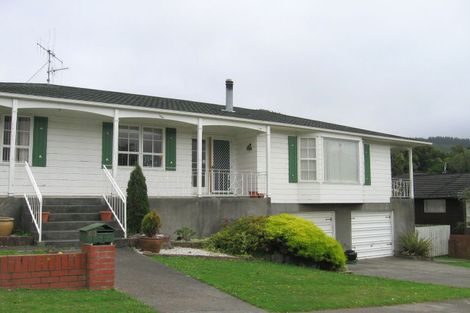 Photo of property in 83 Oriel Avenue, Tawa, Wellington, 5028