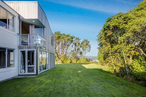 Photo of property in 73 Viewmont Drive, Harbour View, Lower Hutt, 5010