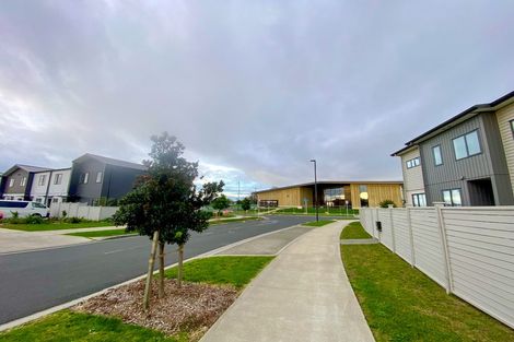 Photo of property in 60 Katikati Drive, Manurewa, 2102