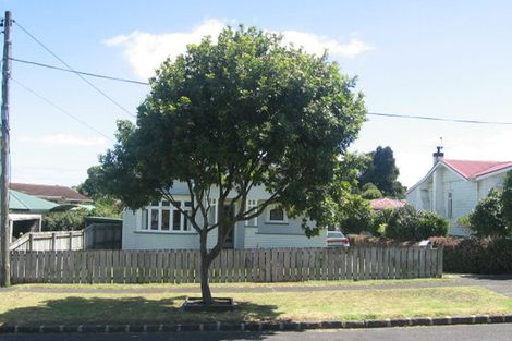 Photo of property in 4 Curzon Street, Onehunga, Auckland, 1061
