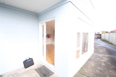 Photo of property in 10 Kereru Street, Henderson, Auckland, 0612