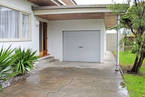 Photo of property in 303 College Street, West End, Palmerston North, 4410