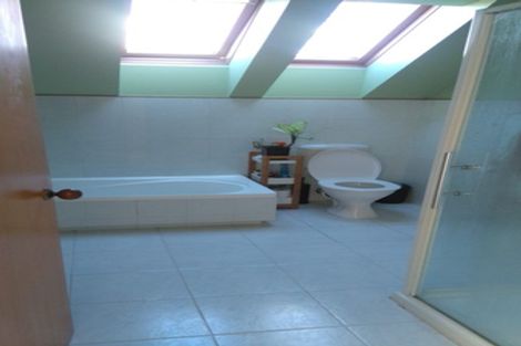 Photo of property in 15 Brockworth Place, Riccarton, Christchurch, 8011