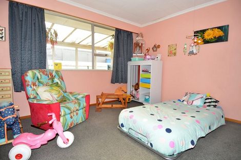 Photo of property in 302 Elles Road, Strathern, Invercargill, 9812