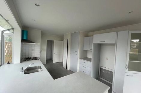 Photo of property in 377 Bucklands Beach Road, Bucklands Beach, Auckland, 2012