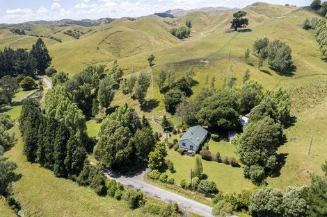 Photo of property in 404 North Road, Mauriceville, Masterton, 5882