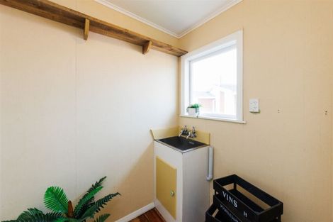 Photo of property in 39 Abraham Crescent, Milson, Palmerston North, 4414