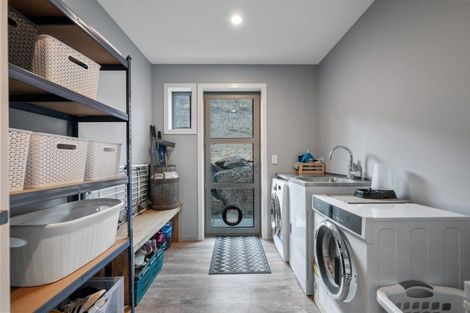 Photo of property in 149a Dunstan Road, Alexandra, 9320